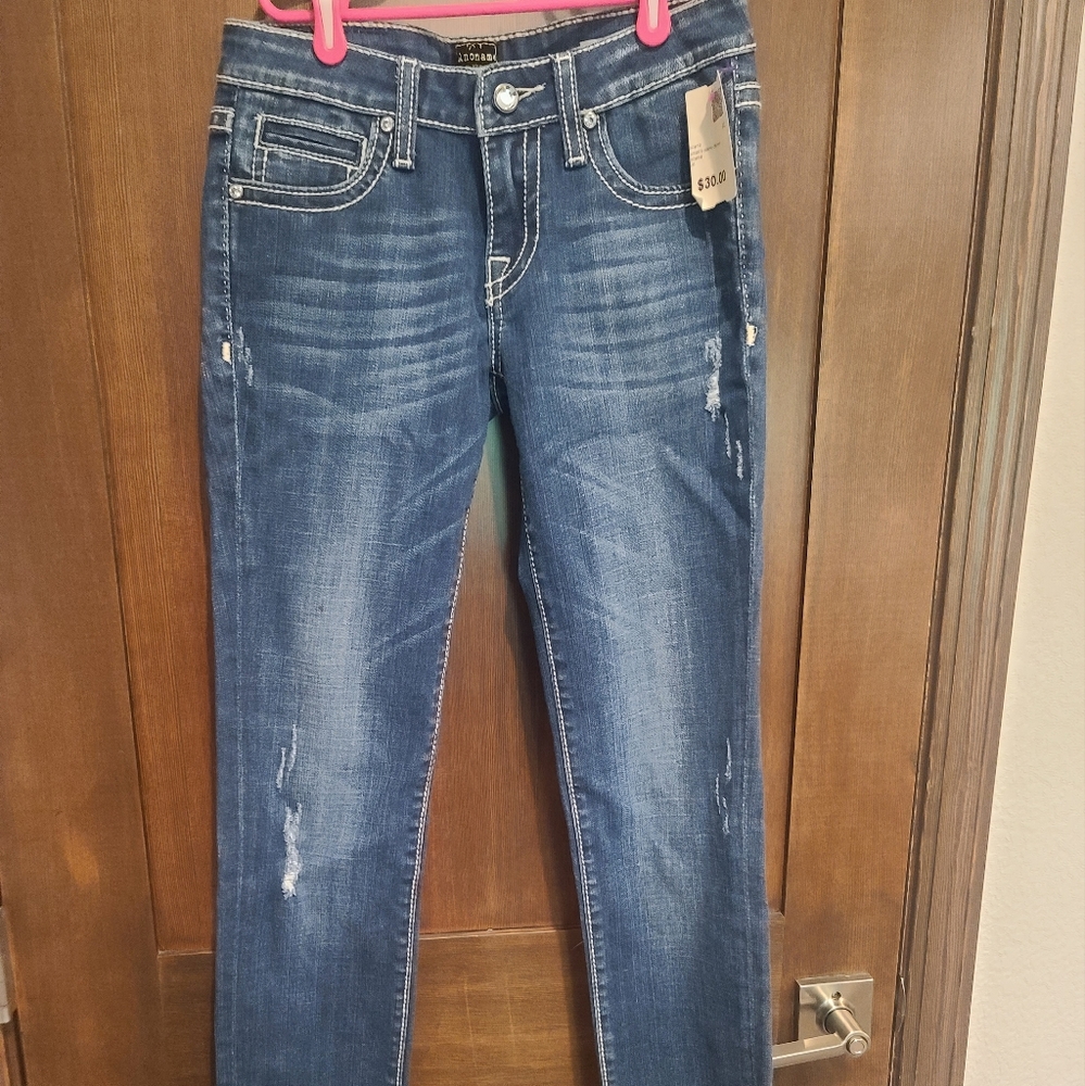 Anoname Jeans